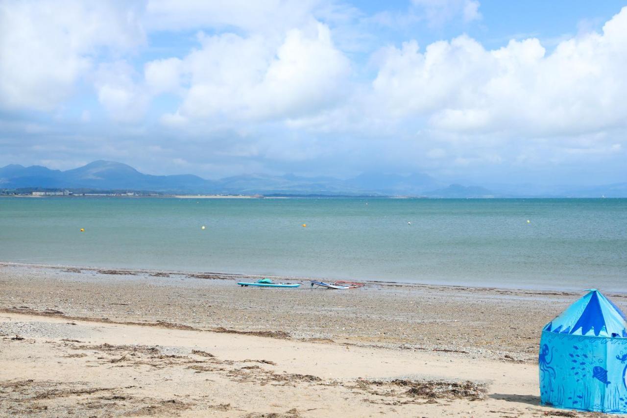 Ty Newydd Caravan Pwllheli Eksteriør billede